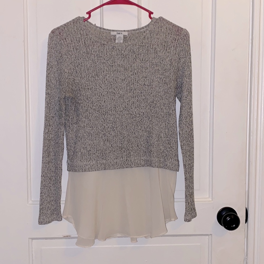 BarIII Sweater top w/ contrast - S